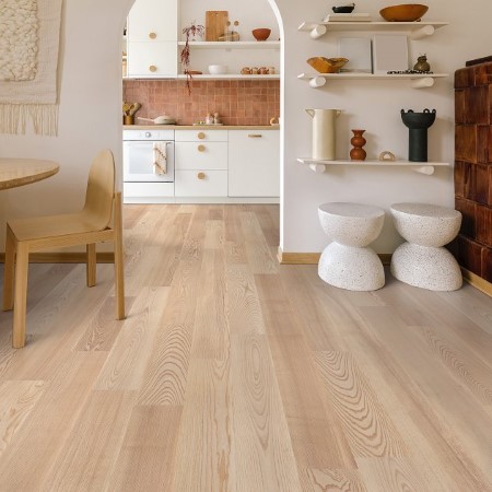 Anderson Tuftex European Ash Parfait Hardwood Room Scene