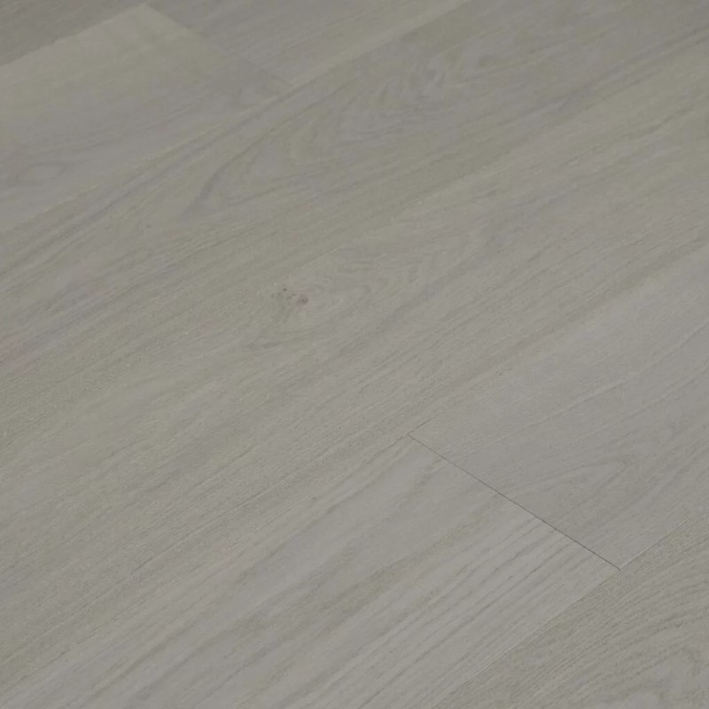 Bergamo Floors Oak 7.5 Usini Hardwood Room Scene